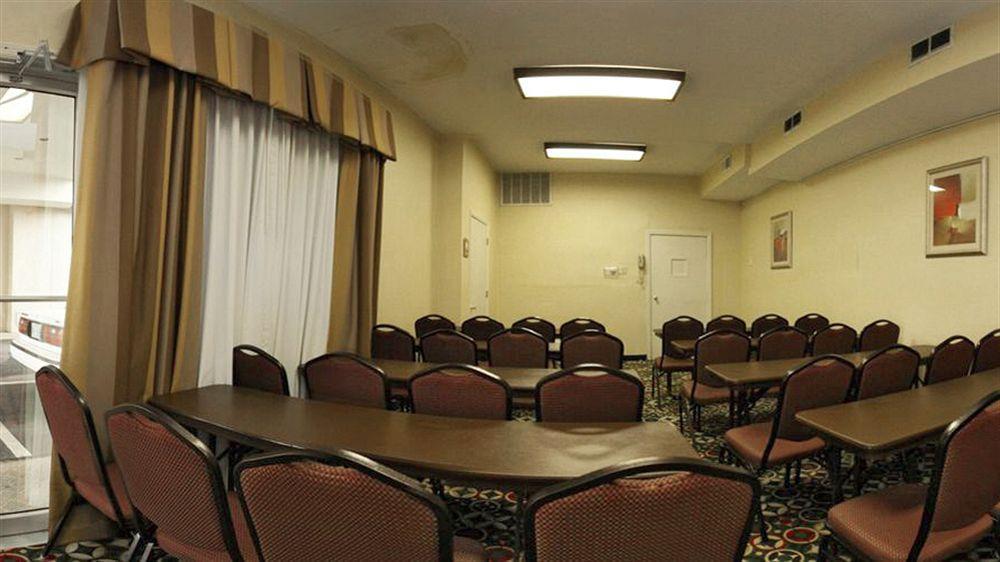 Holiday Inn Express Washington Dc Silver Spring By Ihg Eksteriør billede